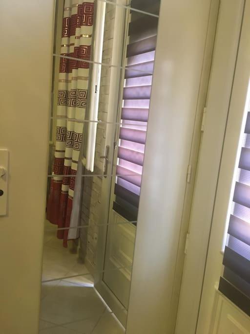 Studio Ideal Pour Deux Voyageurs Sur Marseille Eksteriør billede